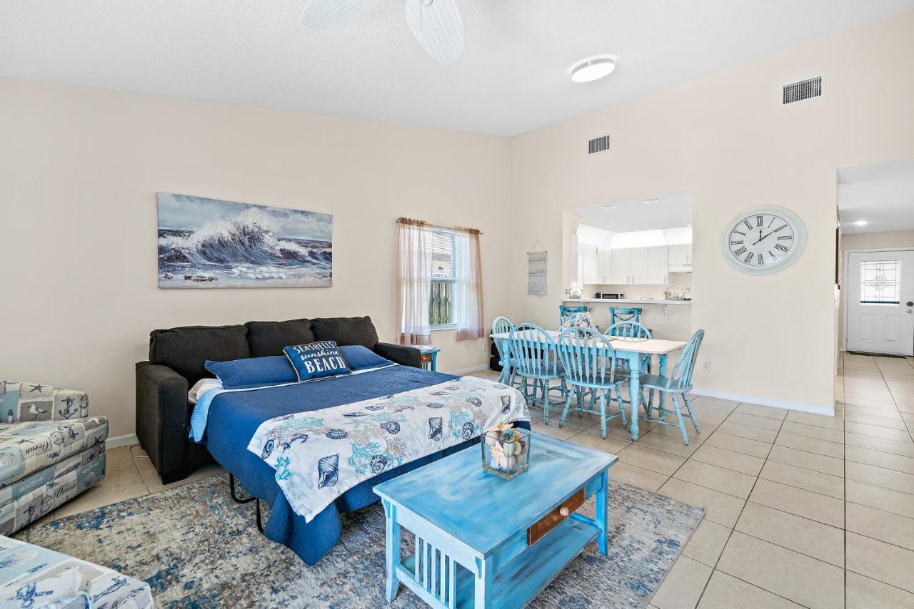 Serene Seaside Retreat - Dog Friendly - 2Br Townhouse With Shared Heated Pool Steps To Paradise Beach! Melbourne Dış mekan fotoğraf