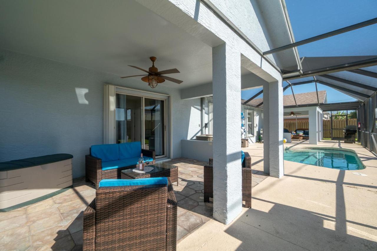 Serene Seaside Retreat - Dog Friendly - 2Br Townhouse With Shared Heated Pool Steps To Paradise Beach! Melbourne Dış mekan fotoğraf